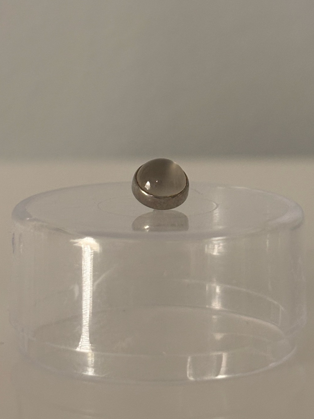 Anatometal Titanium Moonstone Cabochon Internally Threaded